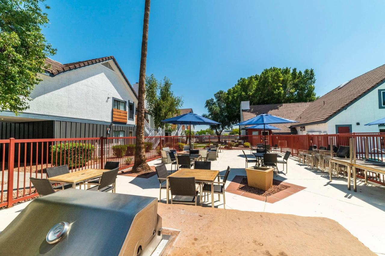 Apartamento Metro Phx Upstairs Loft Sleeps Over 6 Phx *