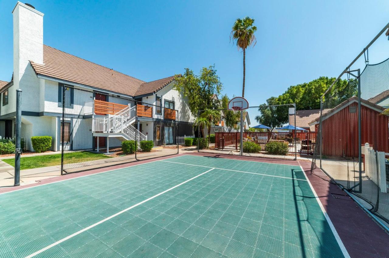 Metro Phx Upstairs Loft Sleeps Over 6 Phx Apartemen *