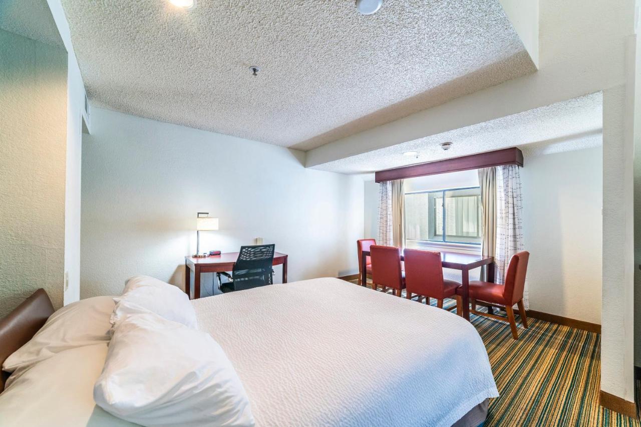 Metro Phx Upstairs Loft Sleeps Over 6 Phx Apartemen *