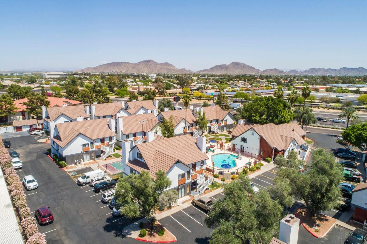 Metro Phx Upstairs Loft Sleeps Over 6 Phx Apartemen *